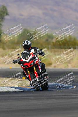 media/Nov-06-2023-Moto Forza (Mon) [[ce023d0744]]/3-Intermediate Group/Session 4 (Turns 2 and 1 Exit)/
